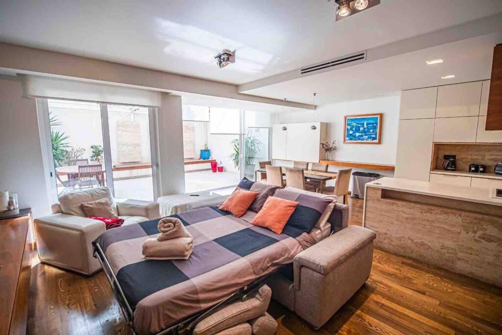 Pembroke St Julians Luxury, Comfort, Location Kültér fotó