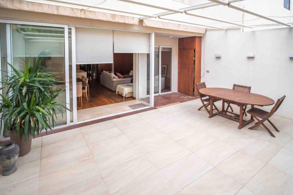 Pembroke St Julians Luxury, Comfort, Location Kültér fotó